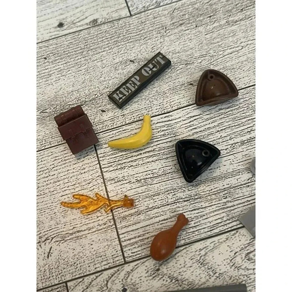 Lego Parts And Pieces Lot Of 13 - Picture 4 of 7